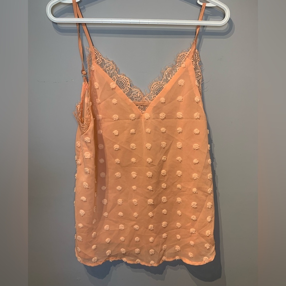 ⭐️ 5 for 20$! ⭐️ Peachy Coloured Swiss Dot Tank